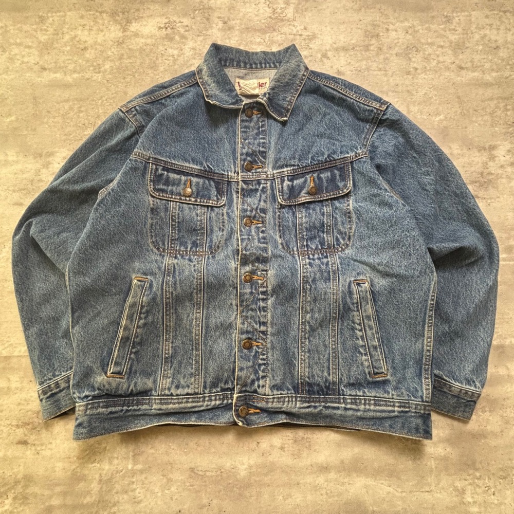 Wrangler Rugged Wear Trucker Jacket Large Blue Denim Cotton